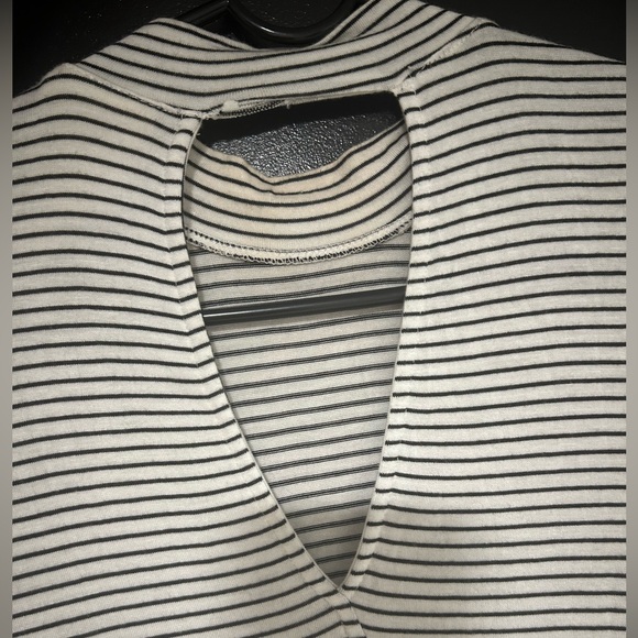 Led Luxe Maternity Long Sleeve Soft Shirt/Tunic - Picture 3 of 5